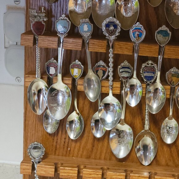 Antique Vintage Souvenir State Spoons Display Rack and 34 Spoons - Picture 6 of 6